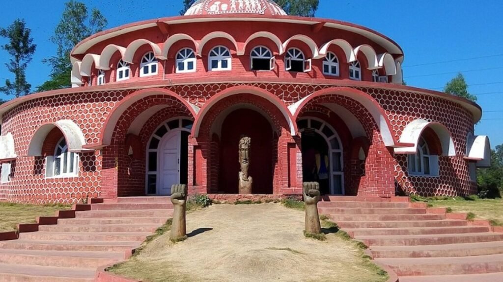 Saputara Tribal Museum