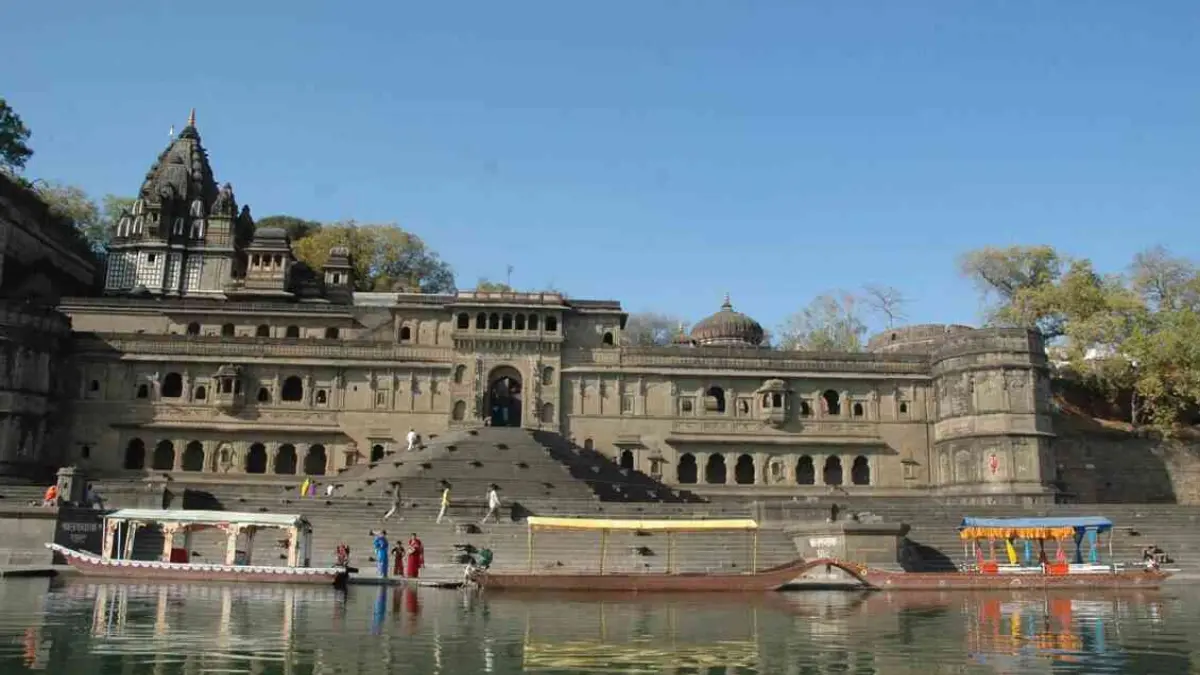 Best Weekend Getaways from Ahmedabad Under ₹5000