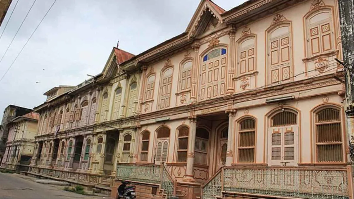 Bohra Vad Sidhpur: Complete Guide to Gujarat's 'Paris Galli' Heritage Walk