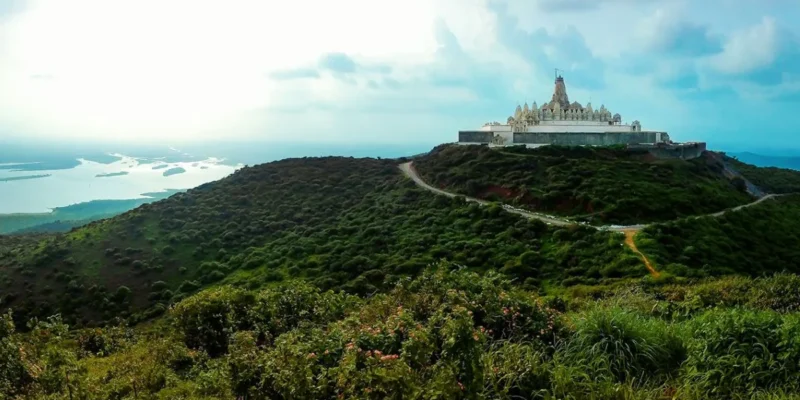 Hastagiri Jain Tirth, Bhavnagar: Complete Guide to Gujarat's Tallest Jain Temple Complex