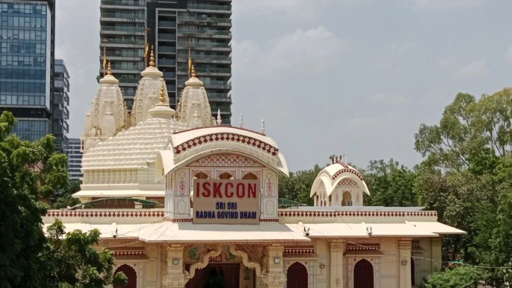iskcon temple ahmedabad