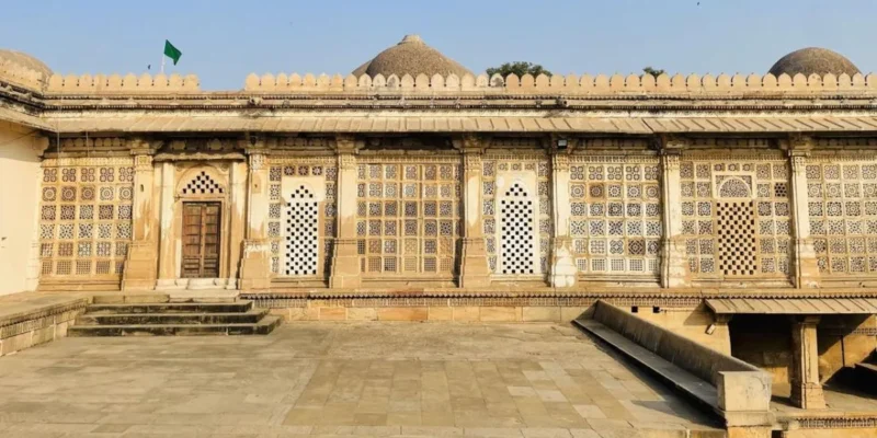 Sarkhej Roza, Ahmedabad Complete Guide to the Acropolis of Gujarat's Ancient City