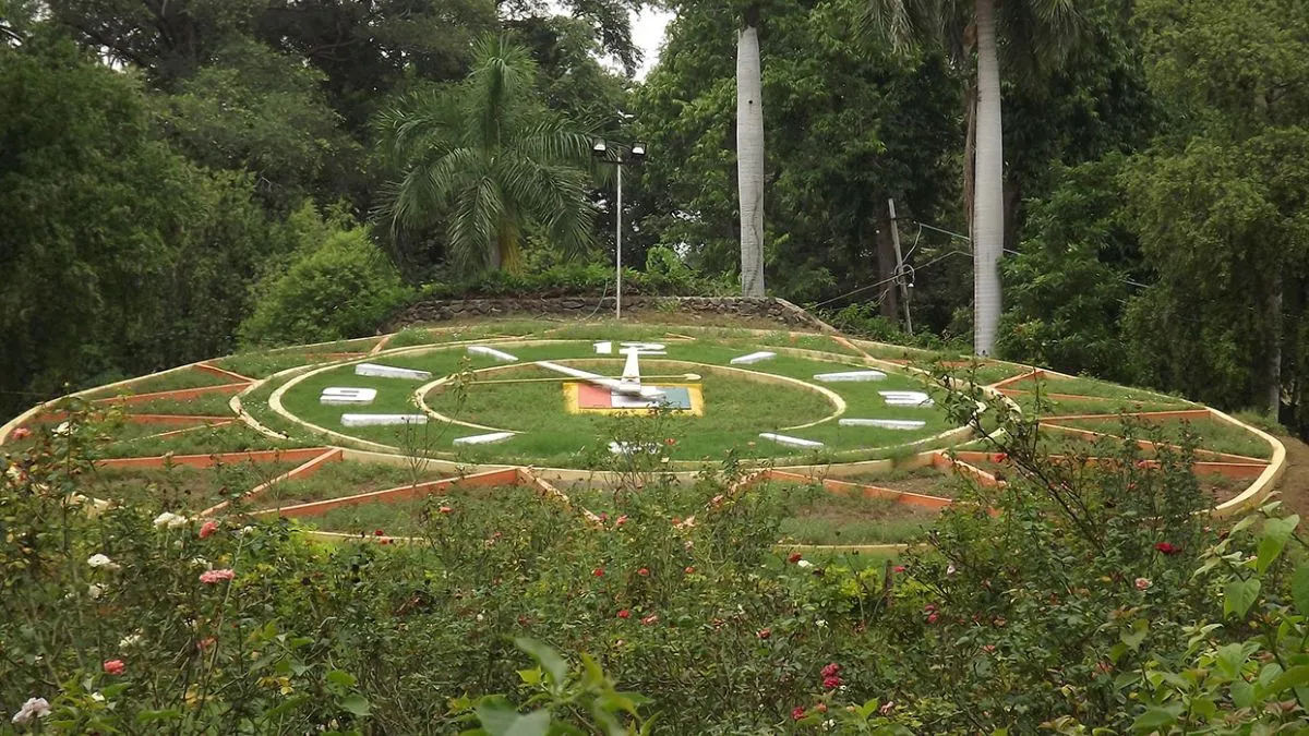 Sayaji Baug, Vadodara: Complete Guide to Kamati Baug - the City's 113-Acre Royal Gift