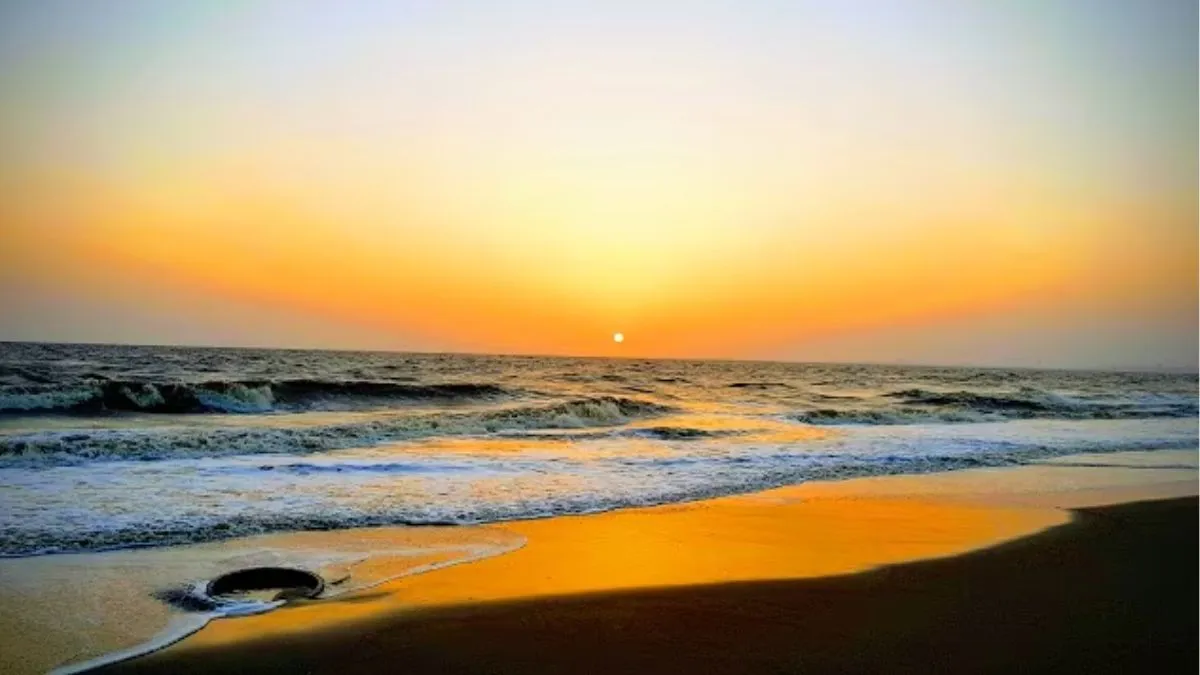 Dumas Beach, Surat: A Complete Guide to Gujarat’s Most Famous Beach