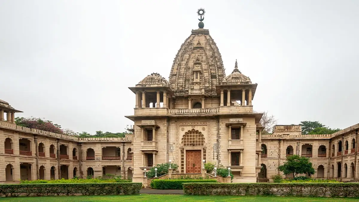 Kirti Mandir, Vadodara
